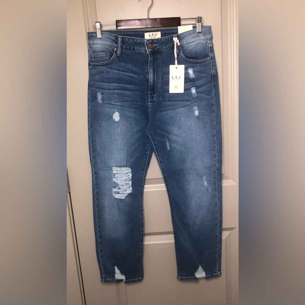 L.T.J. Ankle cropped distressed Women’s Jeans Denim Blue Size Medium Wai…